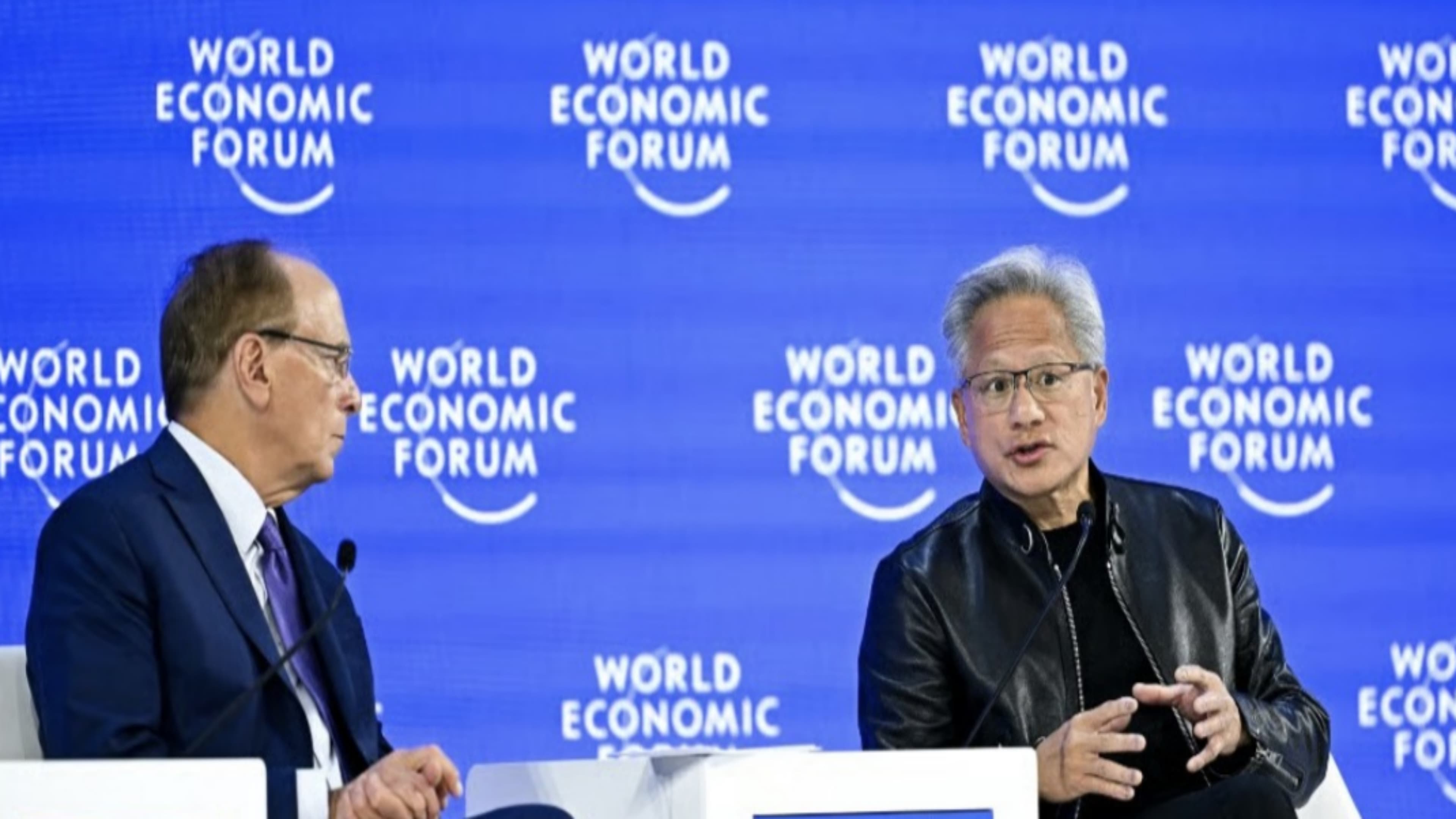 박사 학위 필요 없다? AI 시대 의외의 '떡상' 직업군 공개