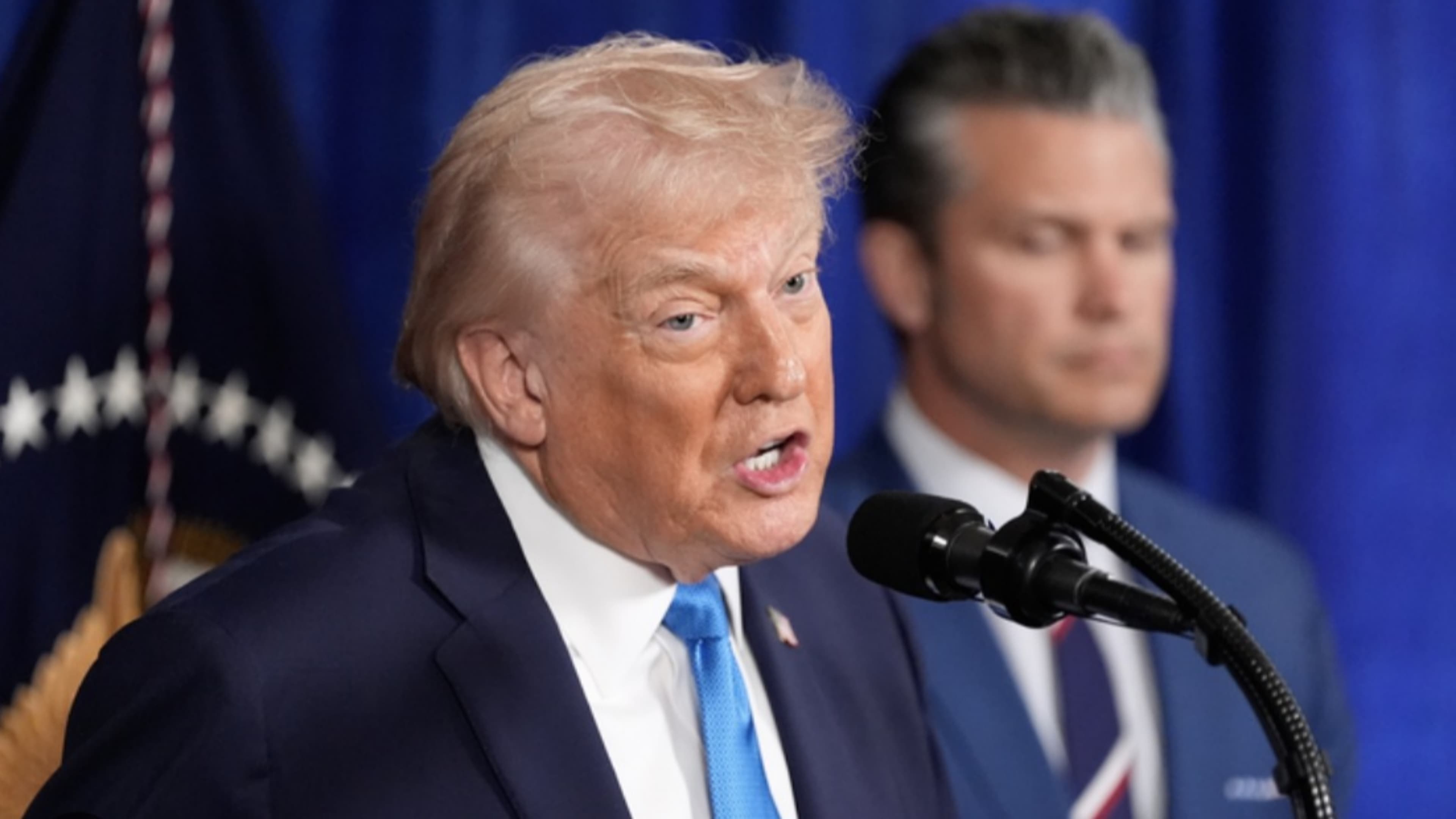 새벽 날벼락 맞은 韓 기업들... 관세 25% 인상 한국 관세 폭탄, 진짜 이유는?